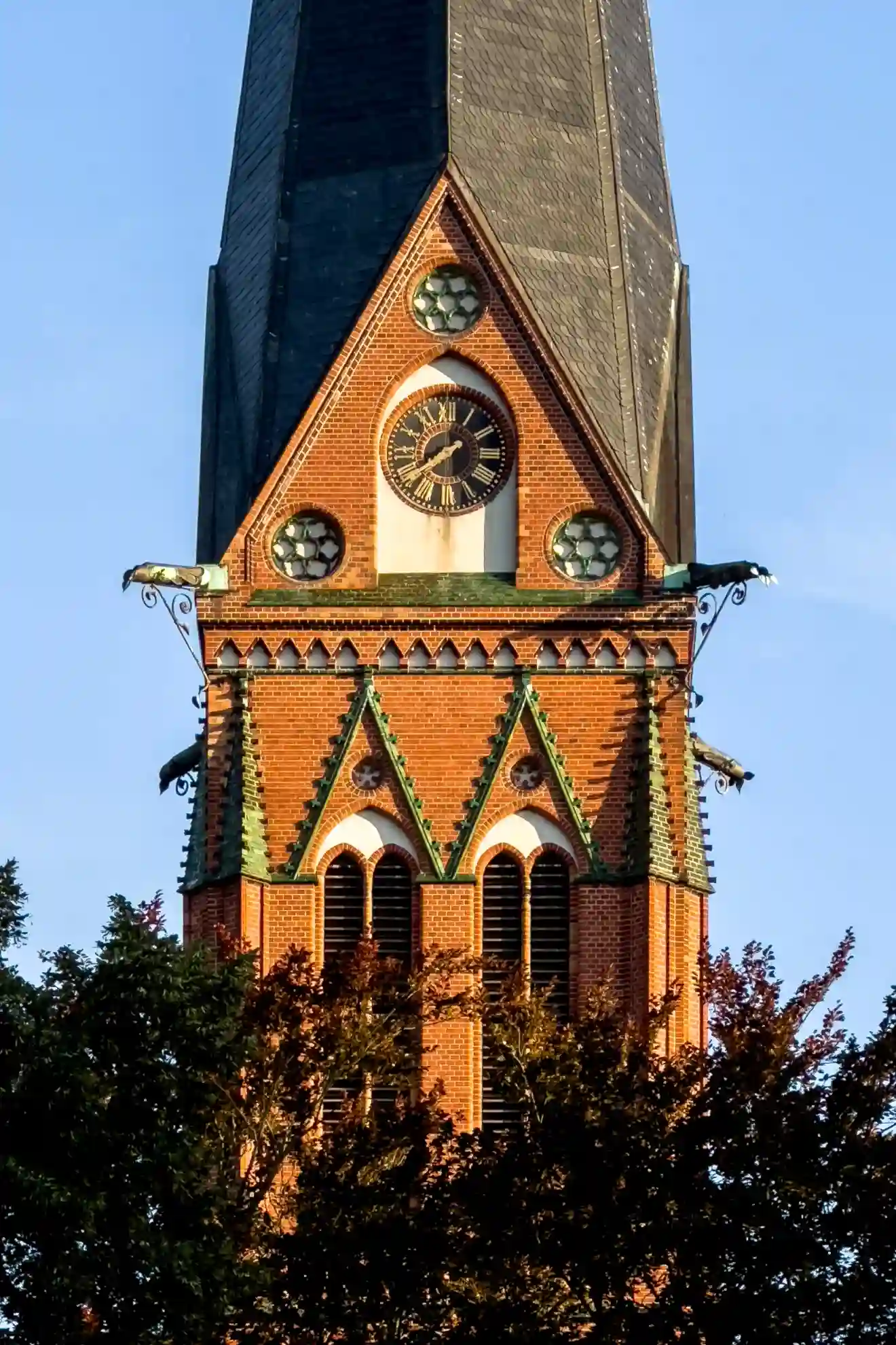 Turm-der-Erloeserkirche-von-N-Moeckel-1896-98-0127.webp